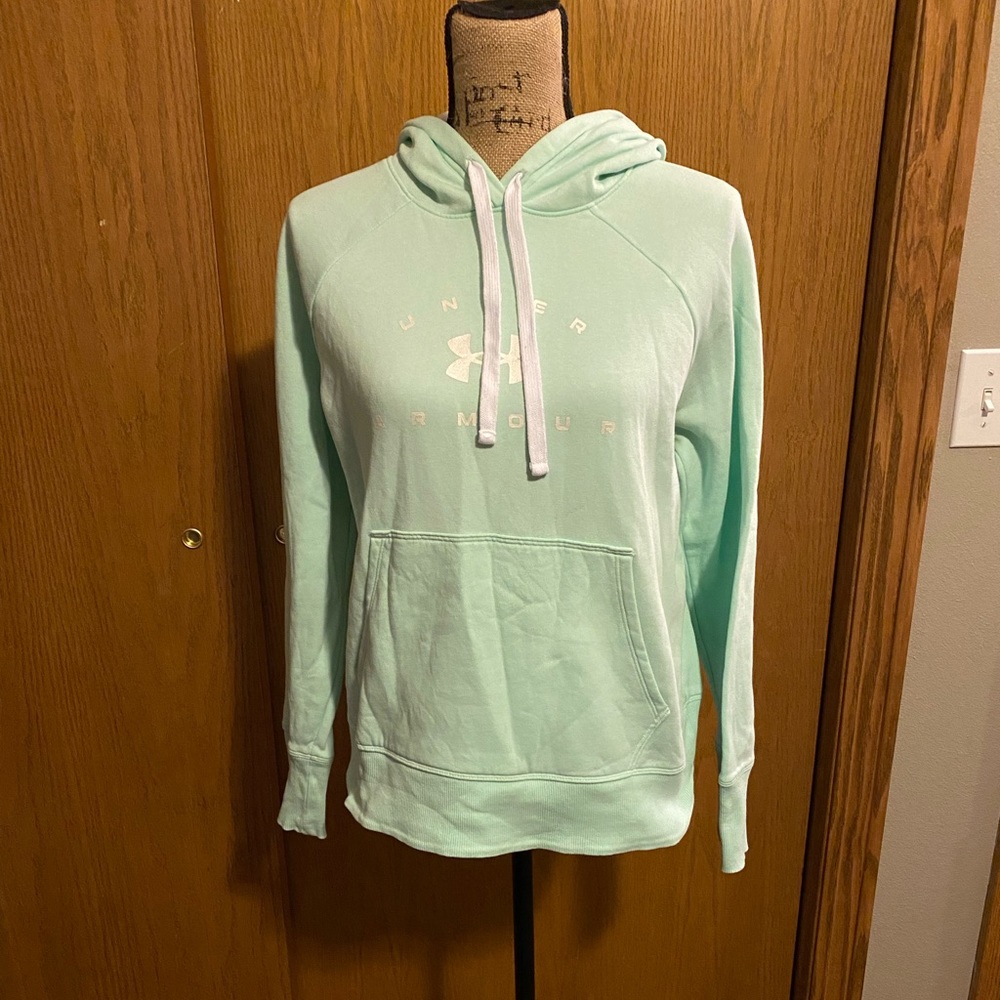 Under Armour sweatshirt